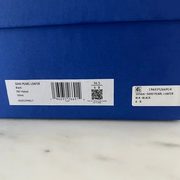 Stuart Weitzman SOHO PEARL LOAFER Black Pearl-Embellished Size 6 NWT - Picture 9 of 11